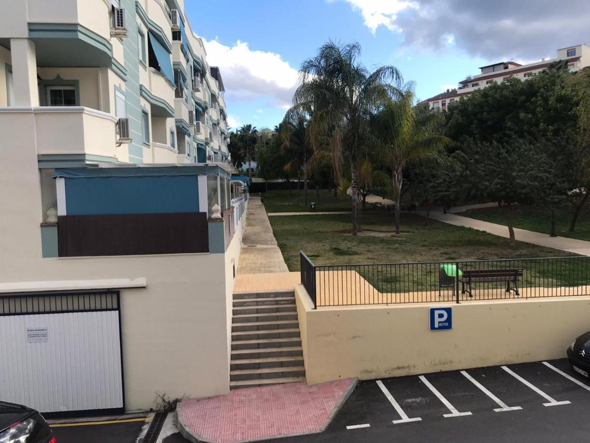 Habitacion Grande Con Bano Privado En Coin A 30Km De La Playa Kültér fotó