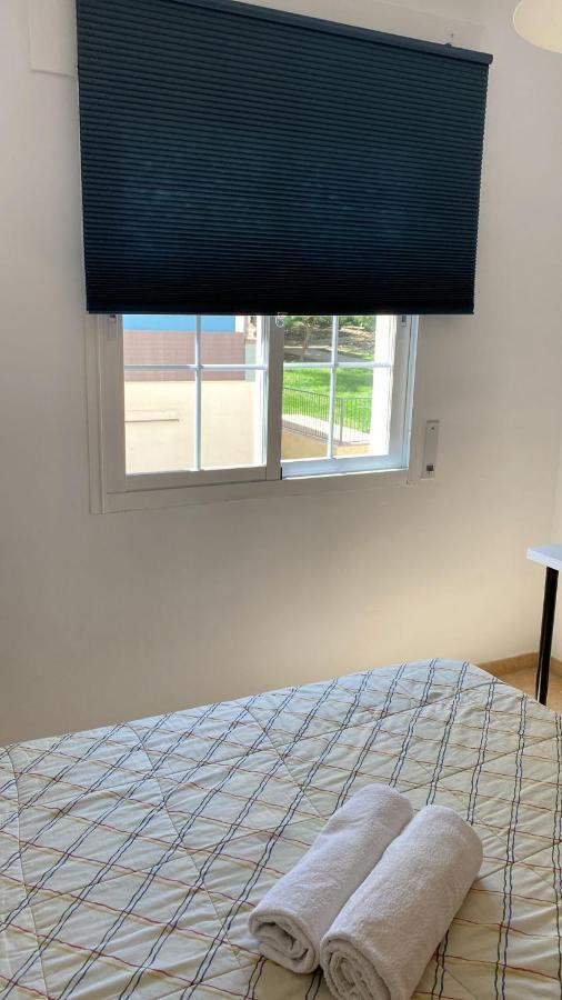 Habitacion Grande Con Bano Privado En Coin A 30Km De La Playa Kültér fotó